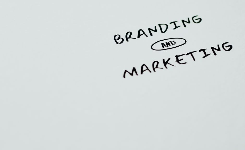 A minimalist image featuring the words 'Branding' and 'Marketing' on a white background, ideal for digital marketing themes.